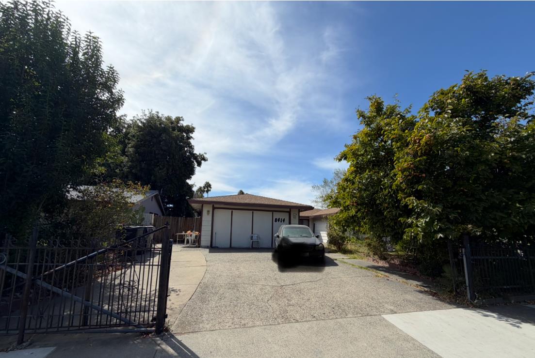 8414 Center Parkway