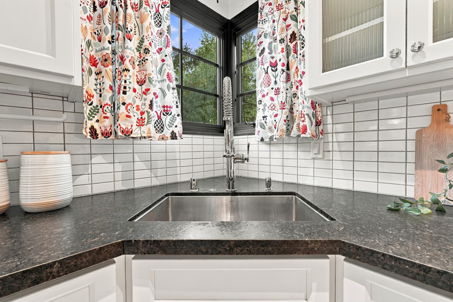 561225307_5319121f-eb1b-47ca-a53c-e540fd53e9c8.jpg