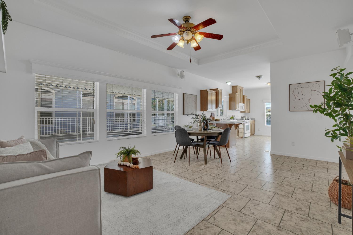 561224410_1d3ef30a-dd4a-4dc8-bb2f-cb4537fd0d04.jpg