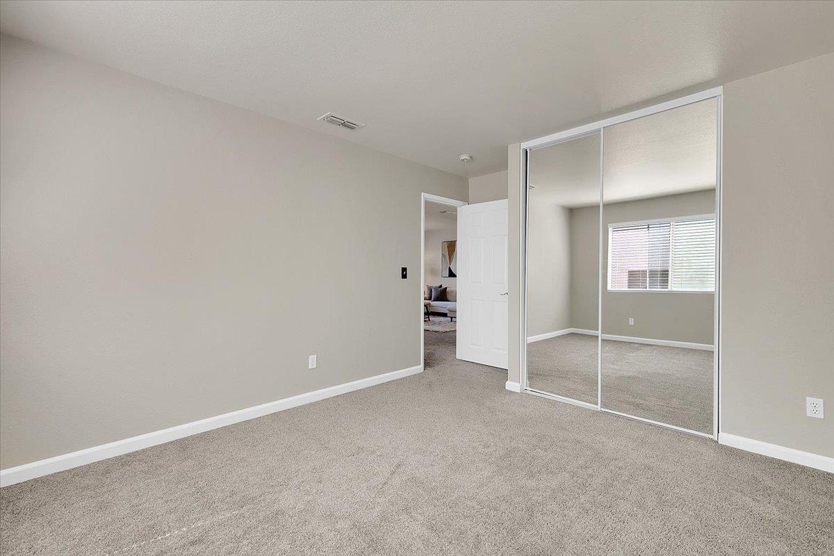 561224597_8265e247-3d81-4d35-aac5-e13381d5b2e3.jpg
