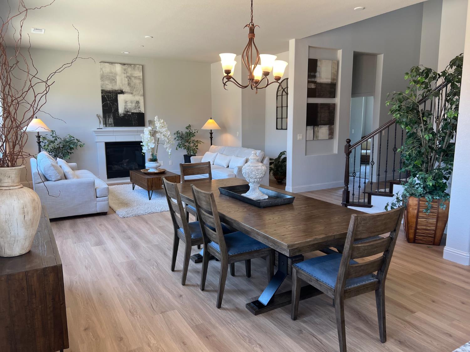 19719 N Verona Way