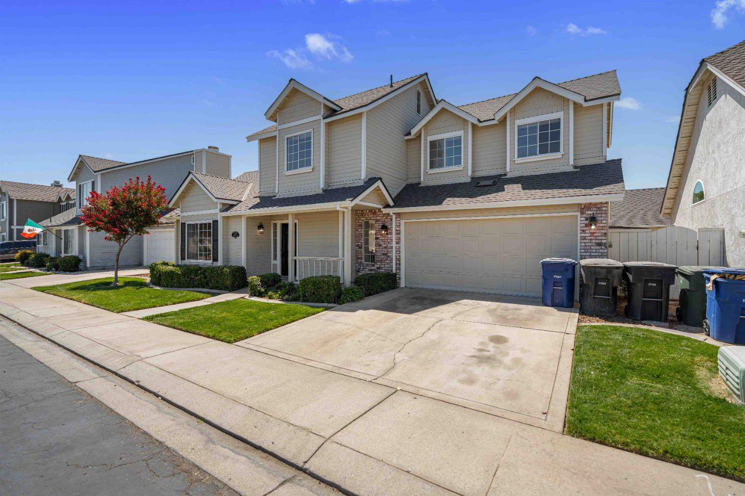 2025 Hearthstone Lane