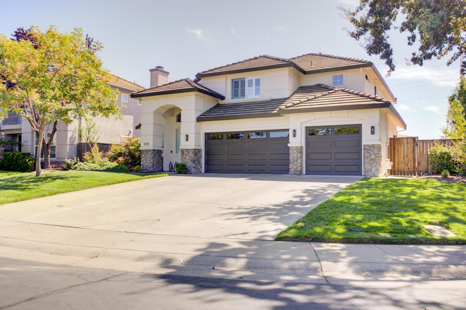 1101 Danielle Drive