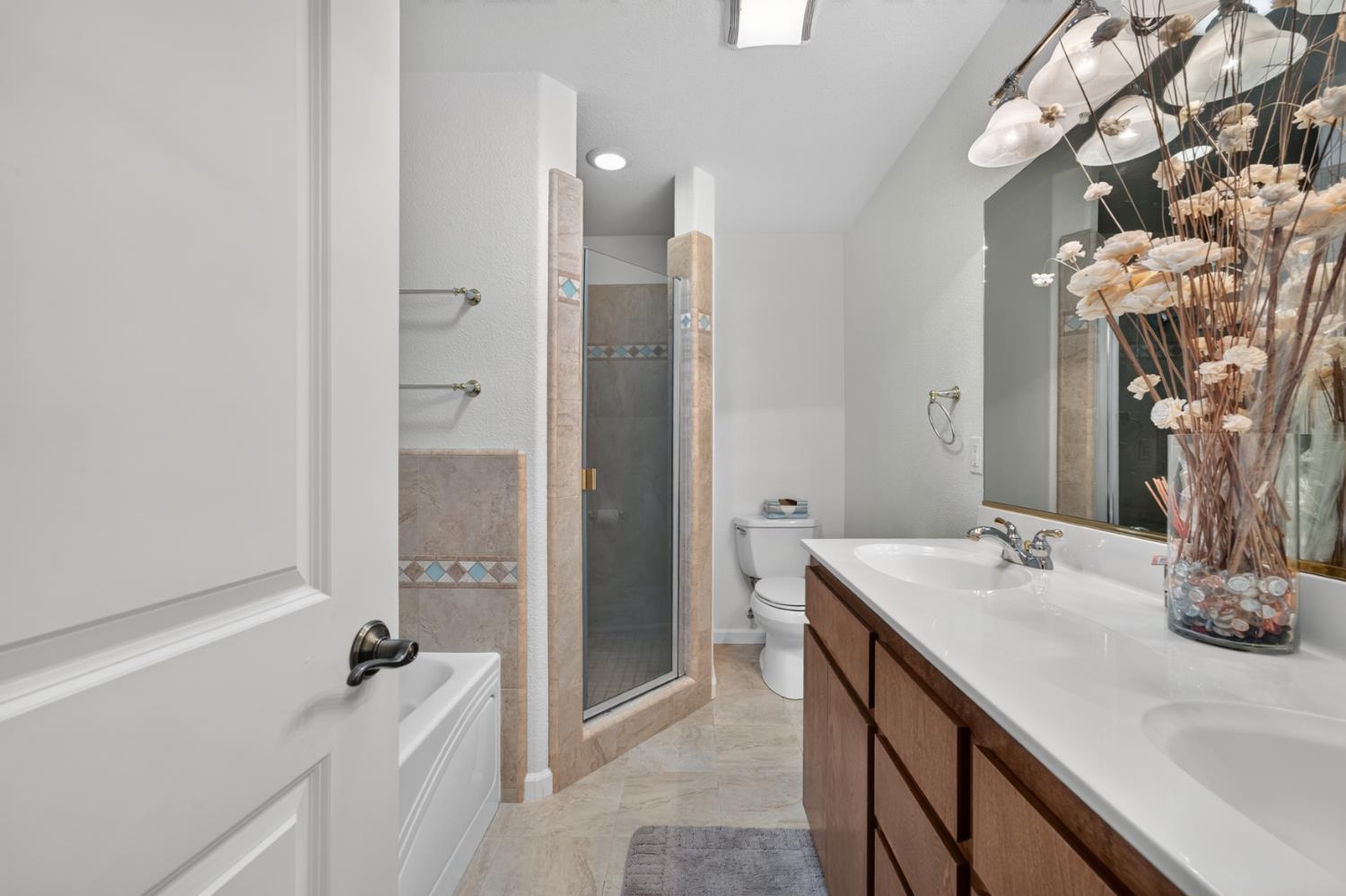 561226148_de562226-7e19-46c2-9c10-72b35020d4fd.jpg