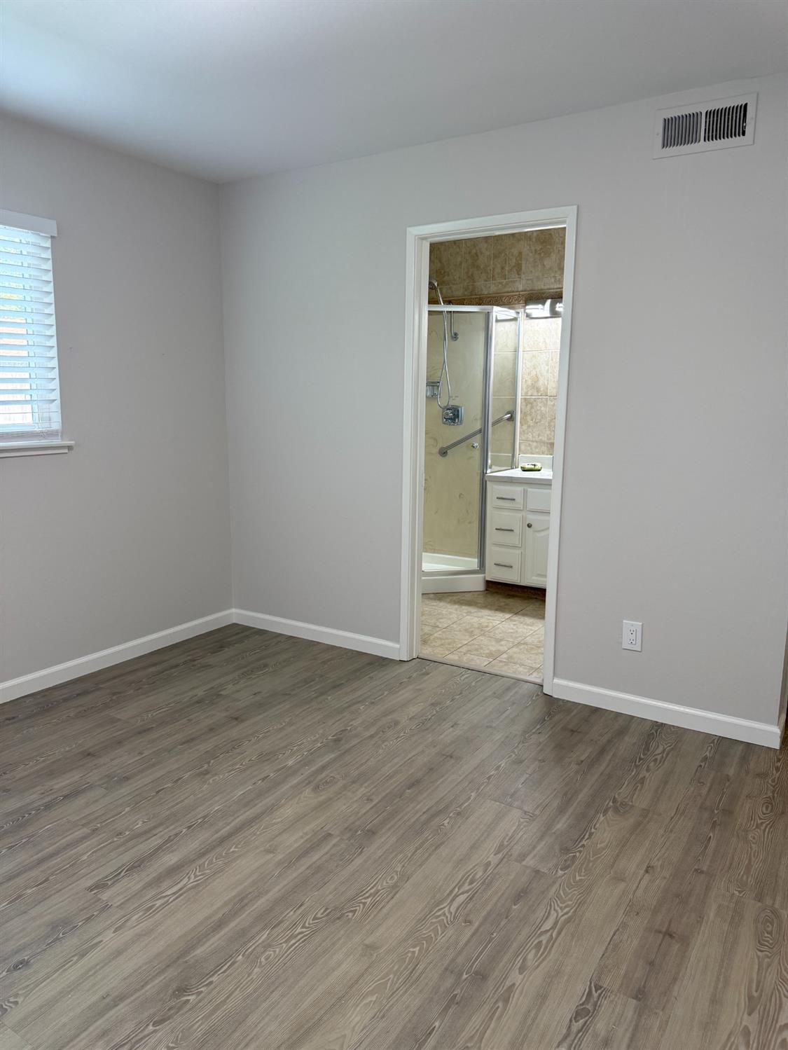 561210681_688efb83-5189-4a91-bed4-de6ed9f7d0b8.jpg