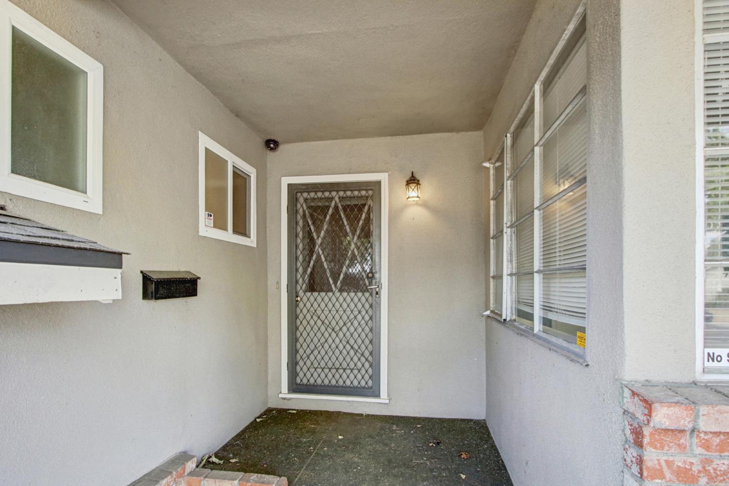 7241 Raintree Drive