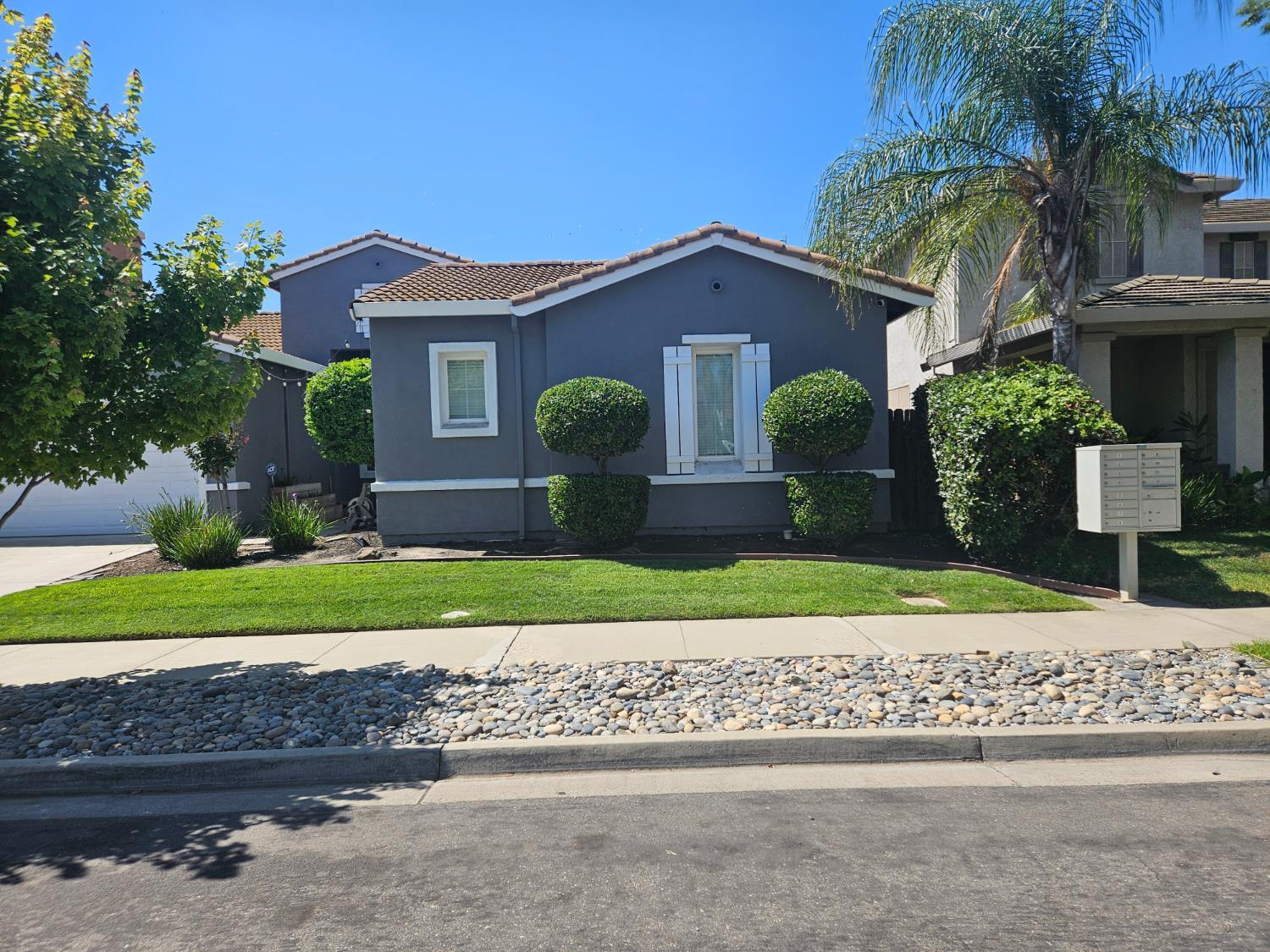 3570 Whispering Oak Drive