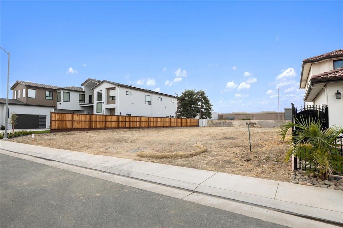 561227410_01eccf82-e435-49f9-ab8b-b9404745e86f.jpg