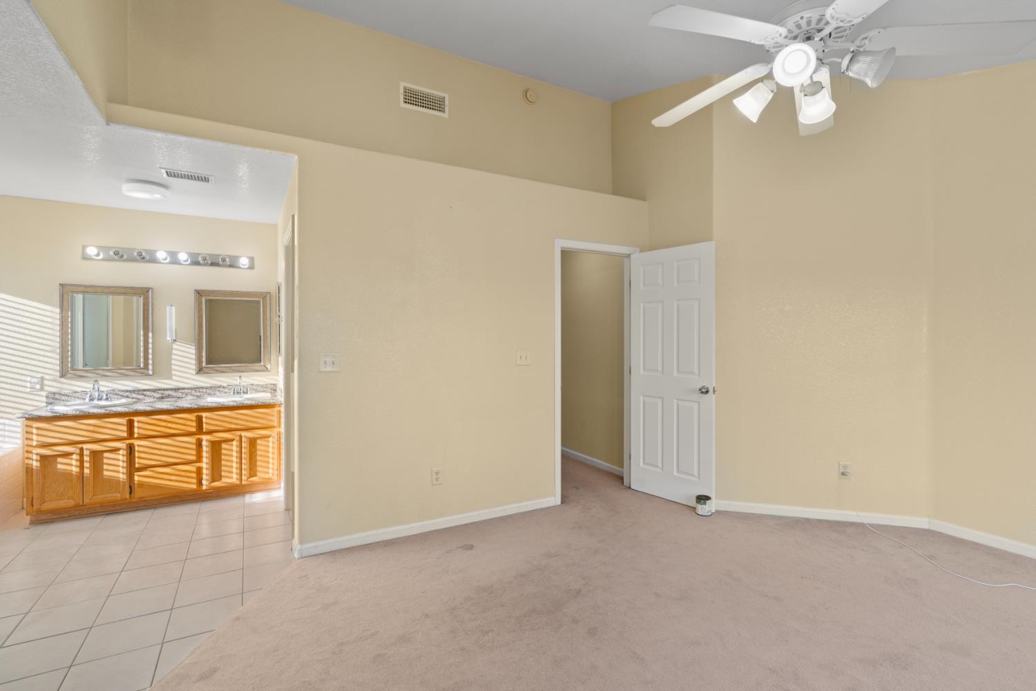 561227479_c6edc812-09bd-4906-84d3-81beec3daa55.jpg