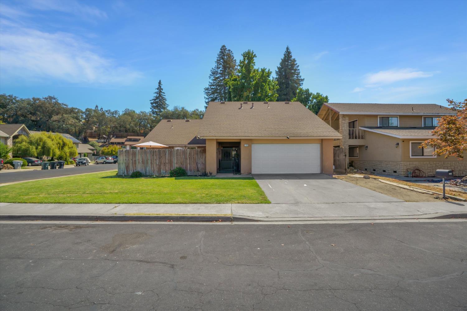 1149 River Bluff Drive