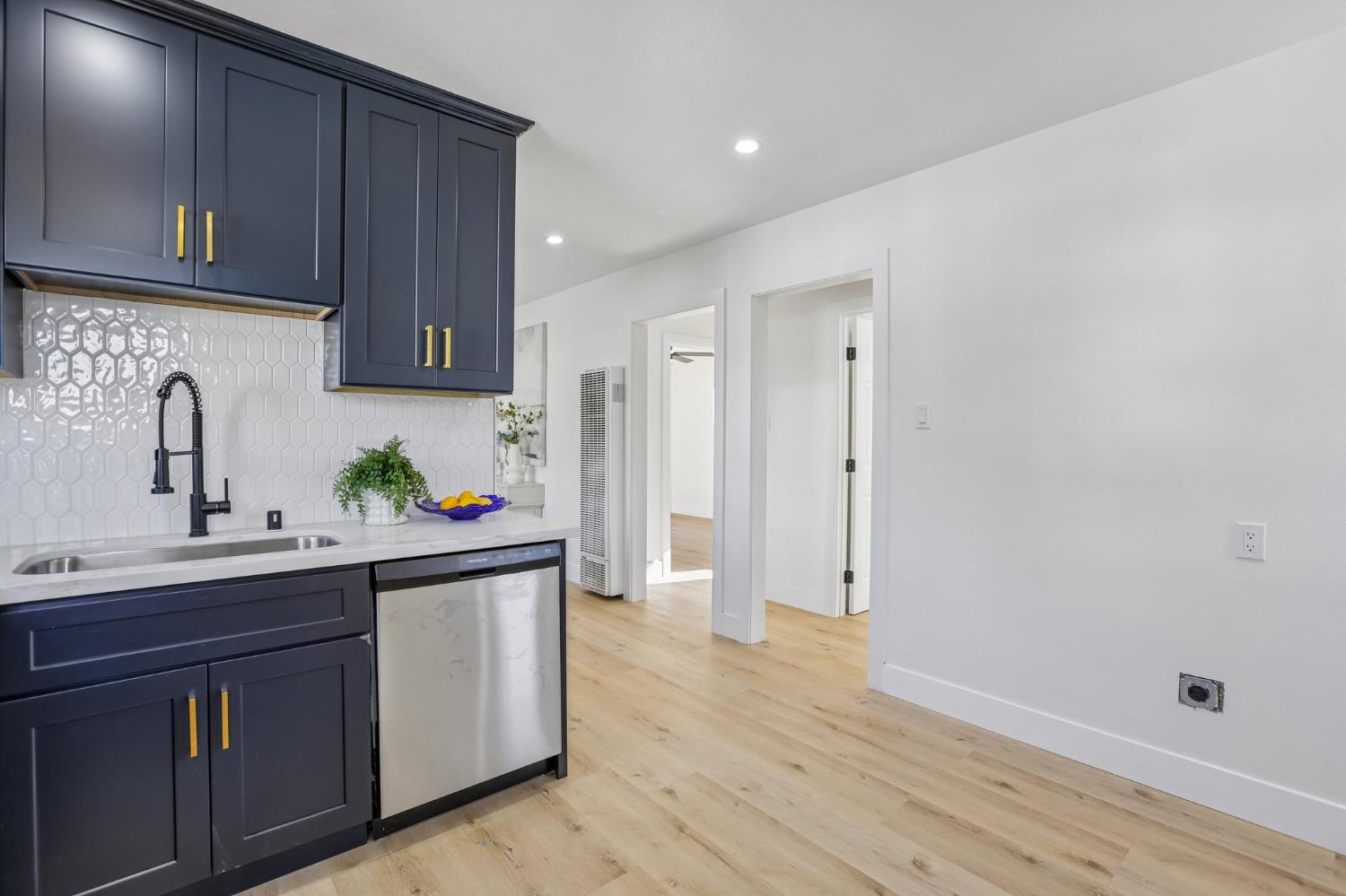 4029 Penniman Ave, Oakland — 20