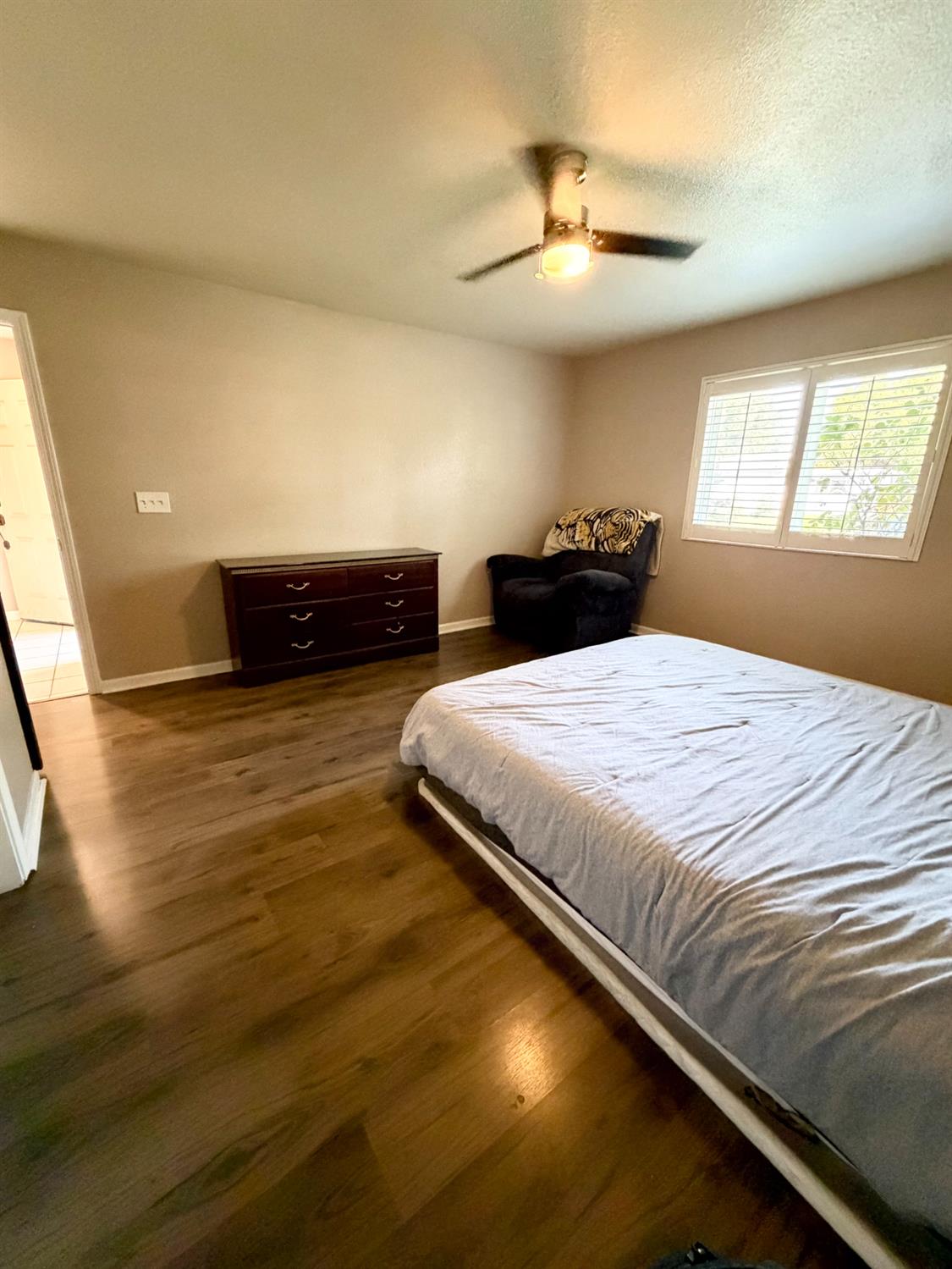 2046 Porter Way