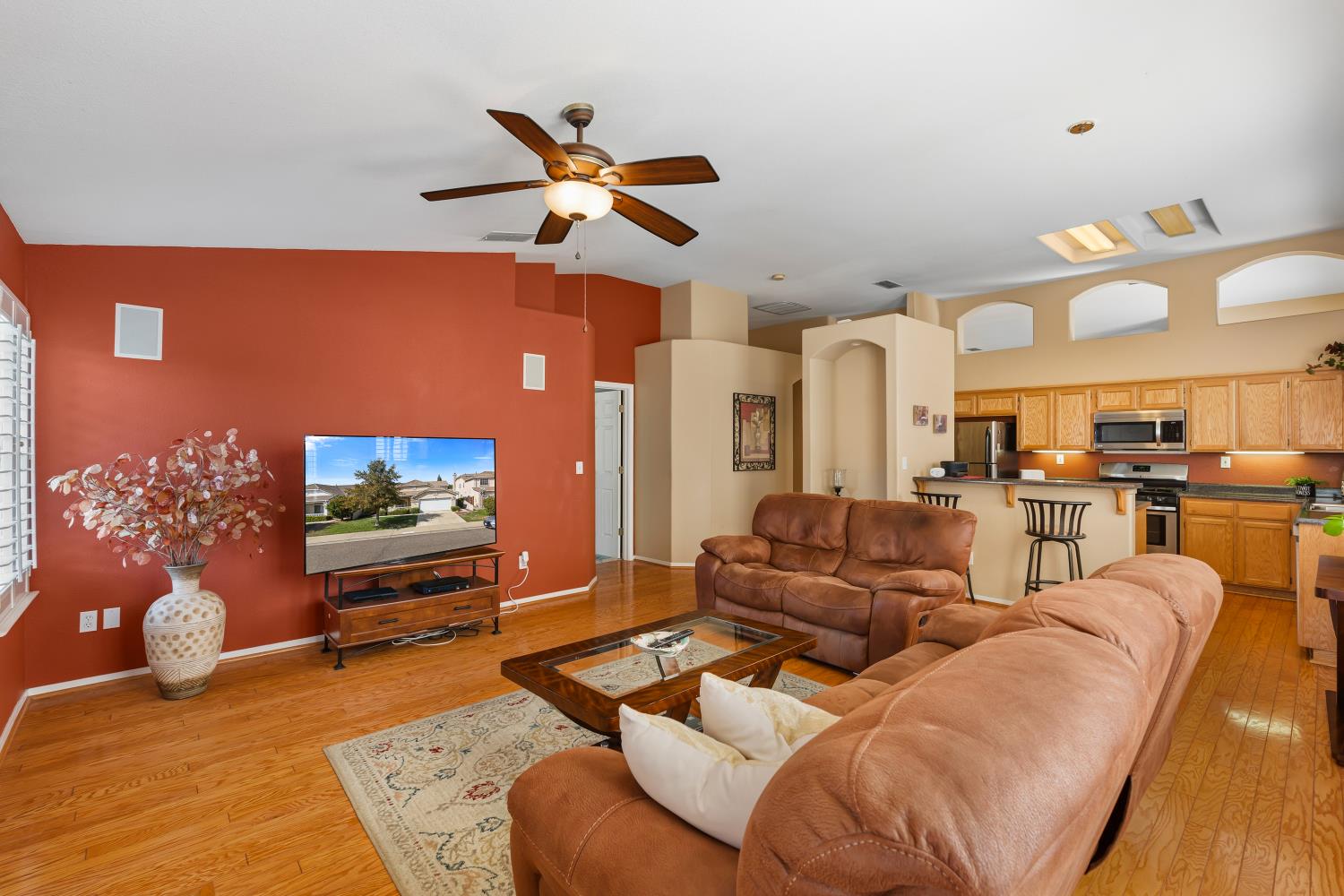 561229381_3a0c9683-892a-4283-8113-ab9e1adb053d.jpg