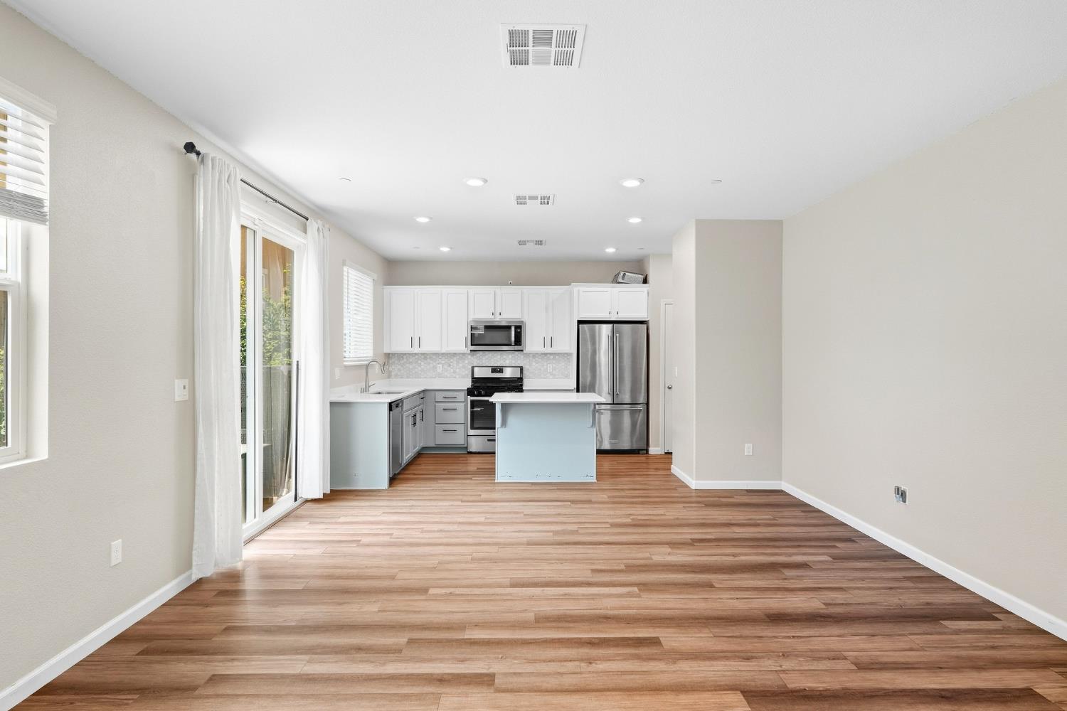 561229259_4b3e2c03-707d-4336-af2b-f3e0551bf42e.jpg