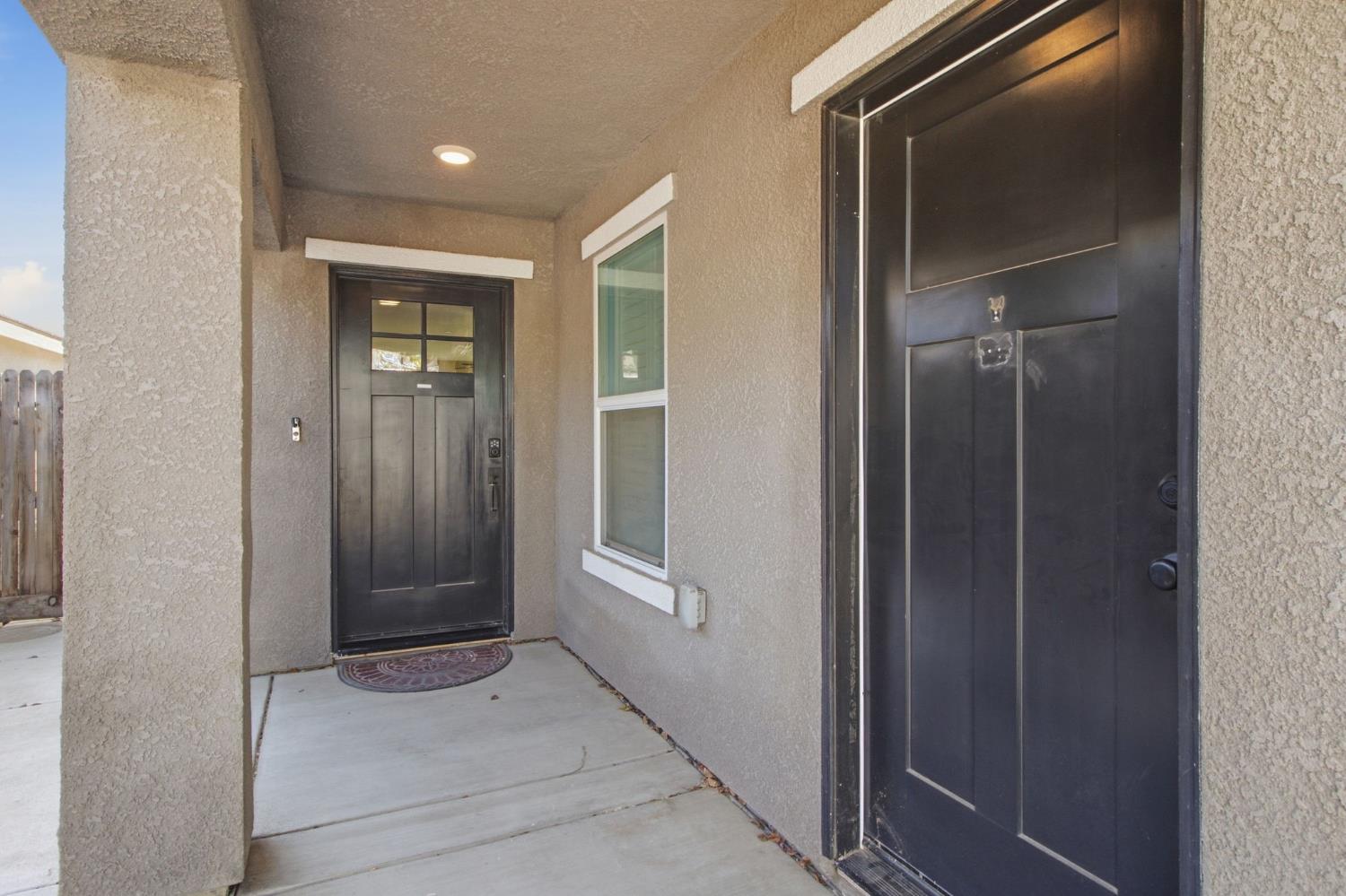409 Sansoni Street