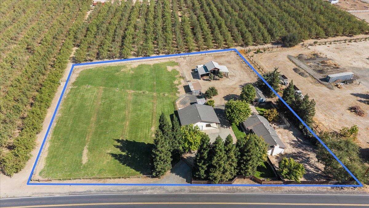 7625 Rodden Road