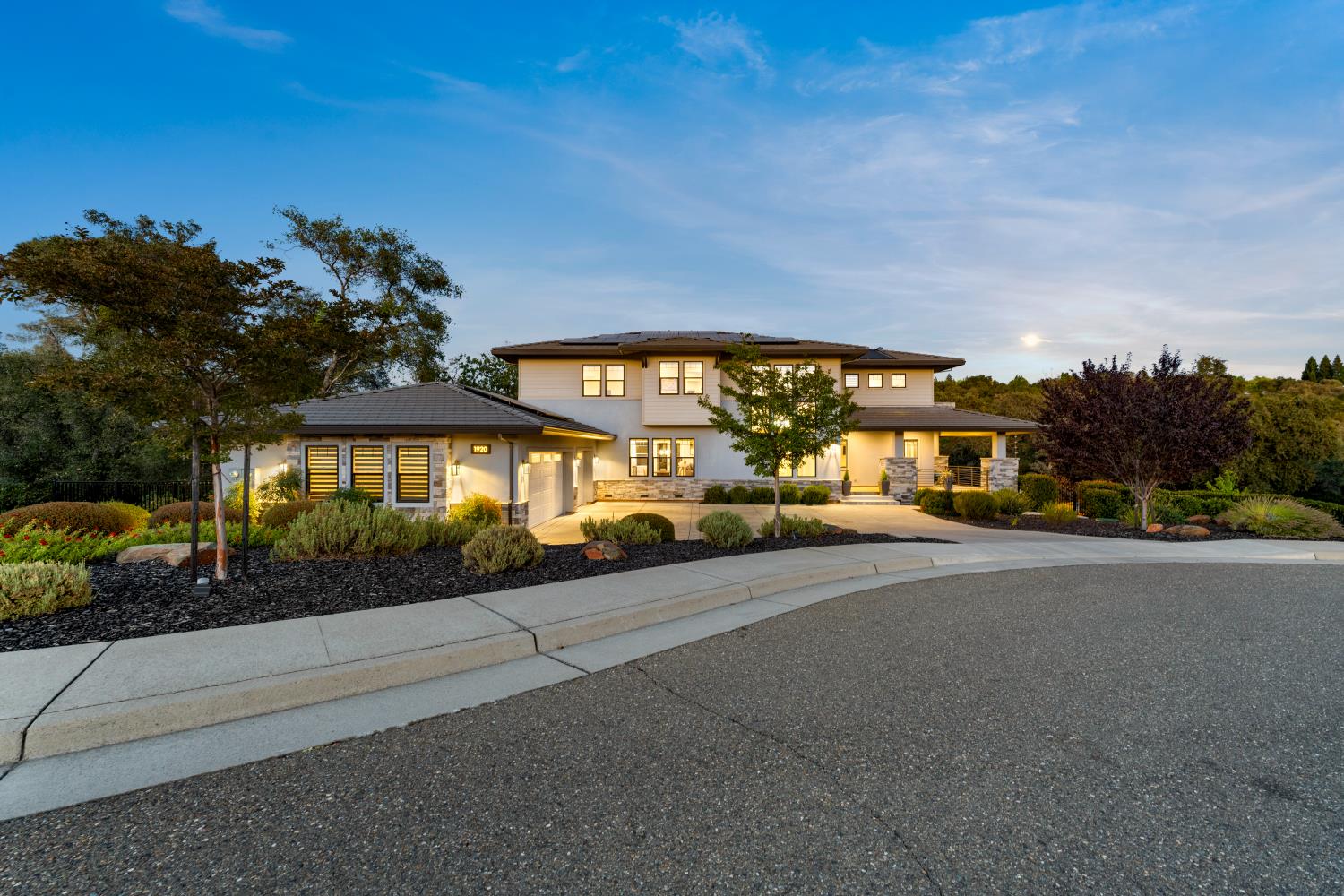 1920 Coyote Court