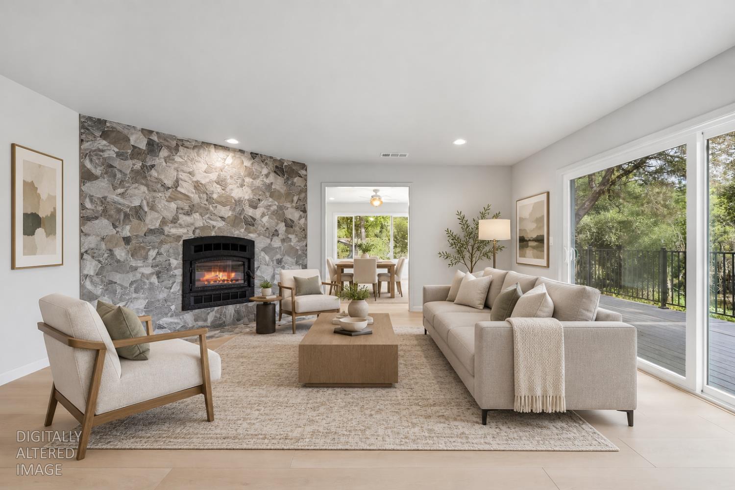 3245 Ray Circle