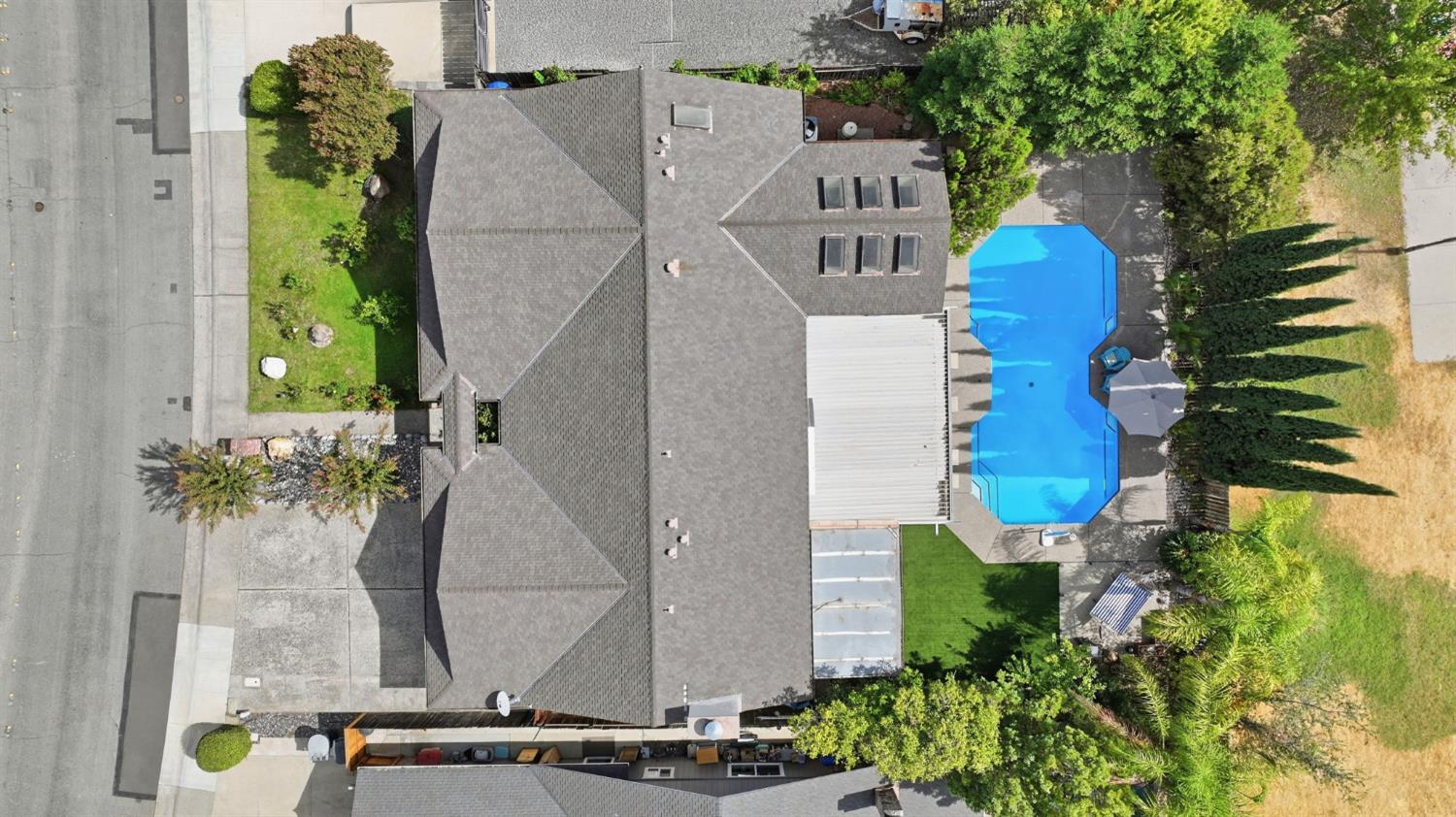 1028 Kensington Drive