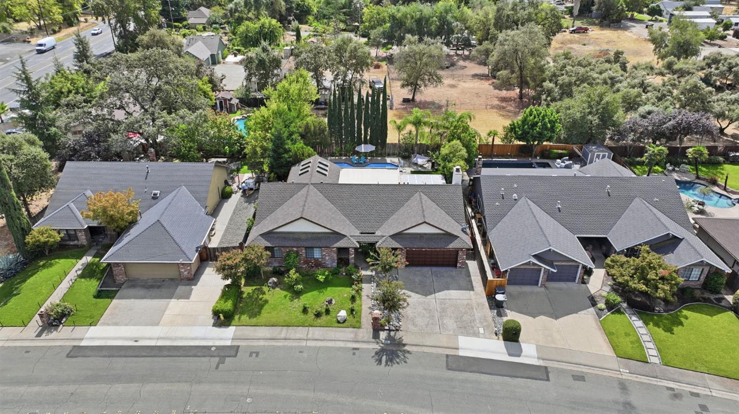 1028 Kensington Drive