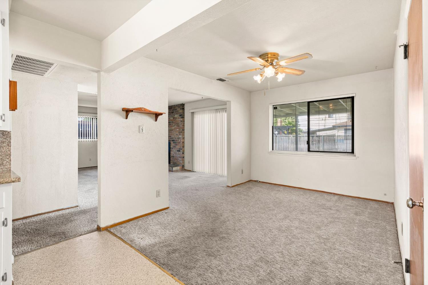 561223626_fe294b84-78d6-48ef-b83f-db4cb4539397.jpg