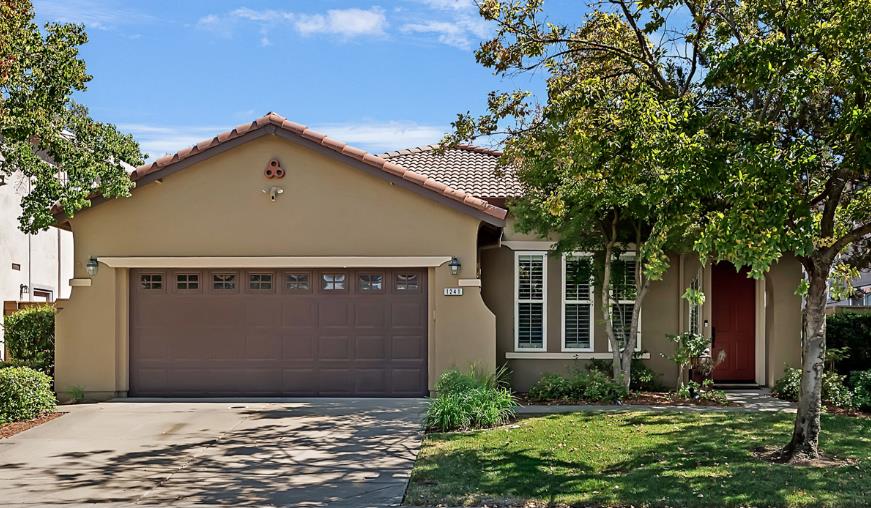 561231404_6e67b9a2-c239-43a6-bcc1-130fc8eee379.jpg
