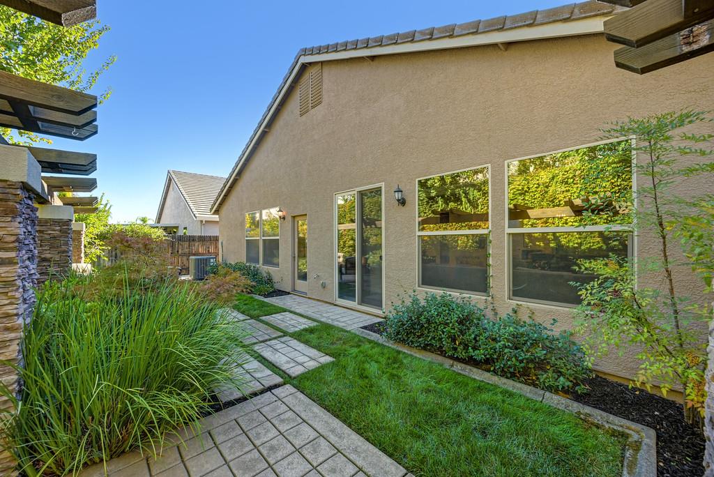 561230561_6eb2bd78-ba5f-4560-9c46-b36a7b777175.jpg
