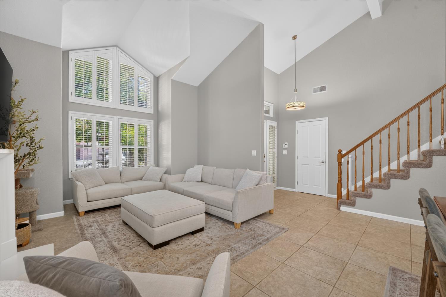 3032 Valasstrada Court