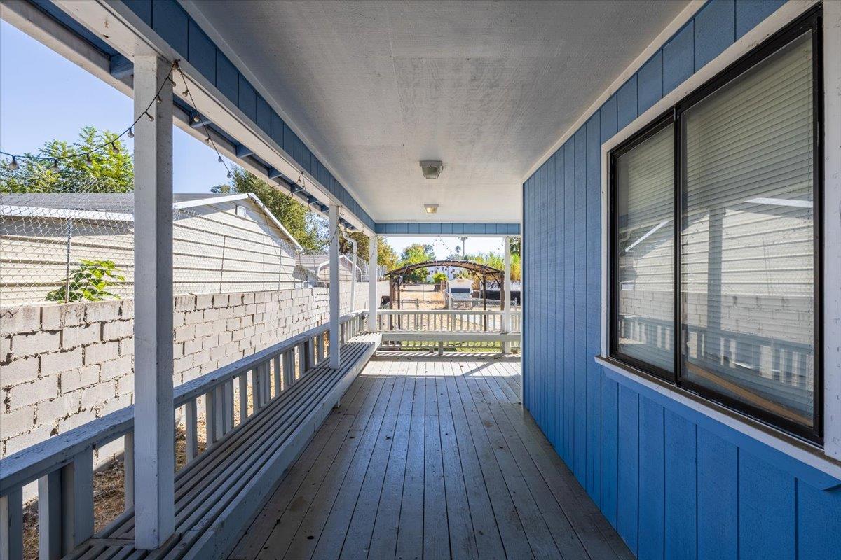 561231883_a969f1a2-b258-4b0d-be78-d20fa0cf5377.jpg
