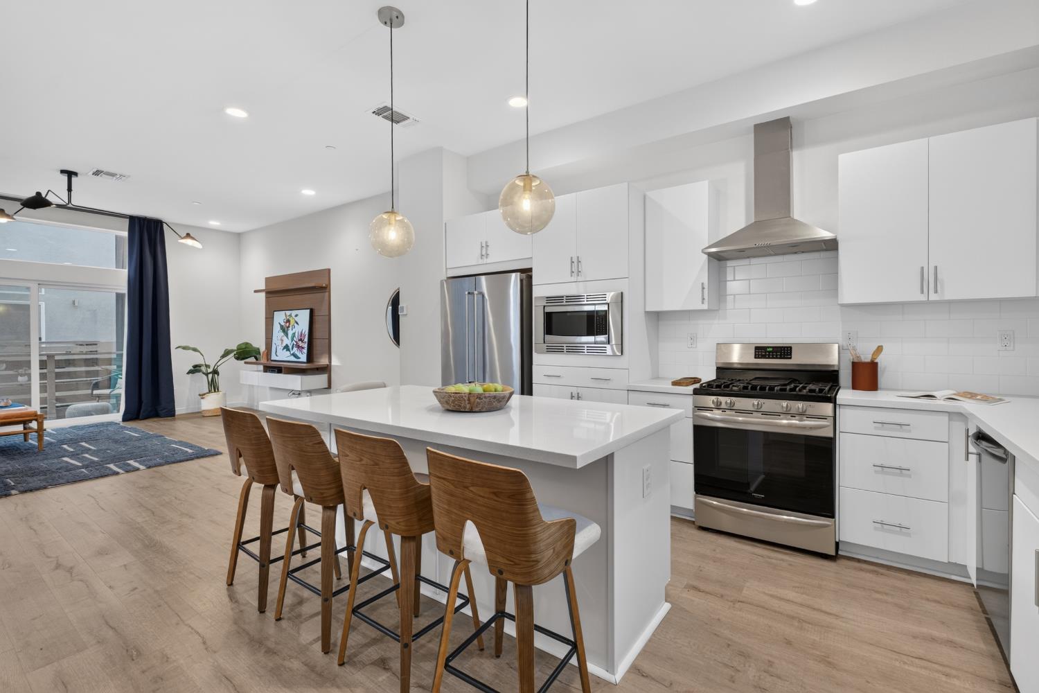 425 Outrigger Lane