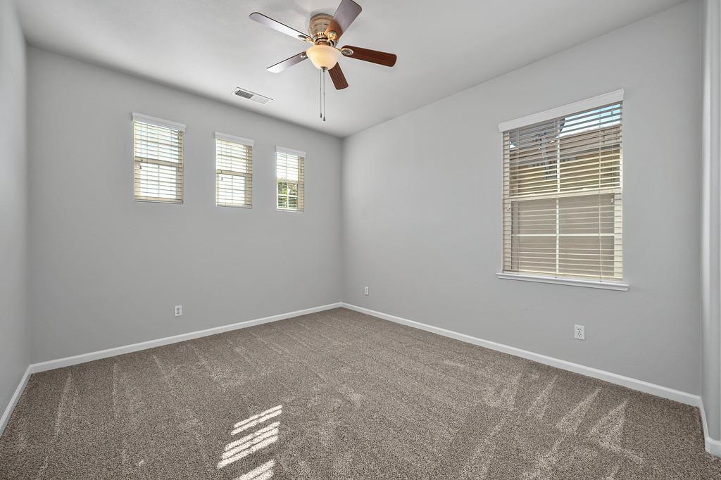 561233330_5275a664-e530-4c75-be54-ba9379eb44ab.jpg