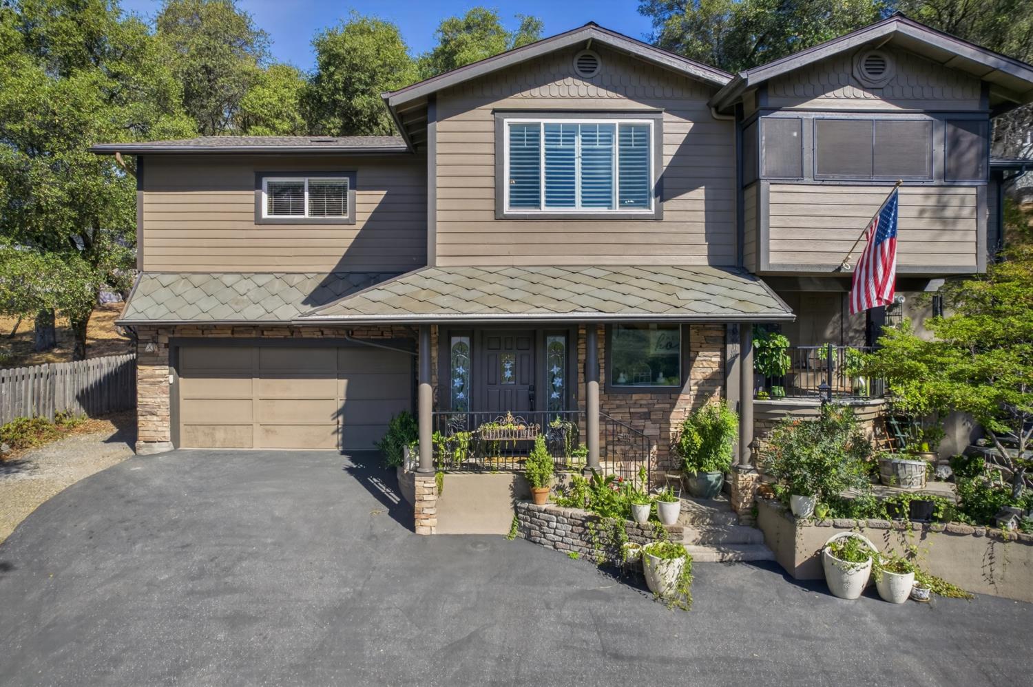 23602 Acacia Court