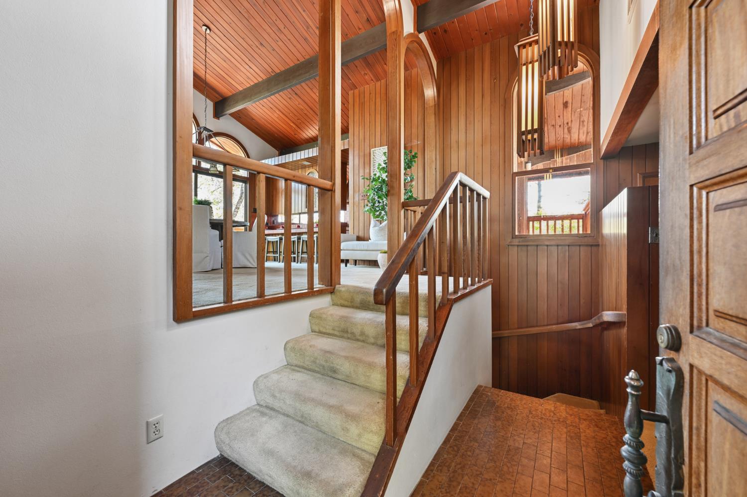 1710 Sierra View Drive