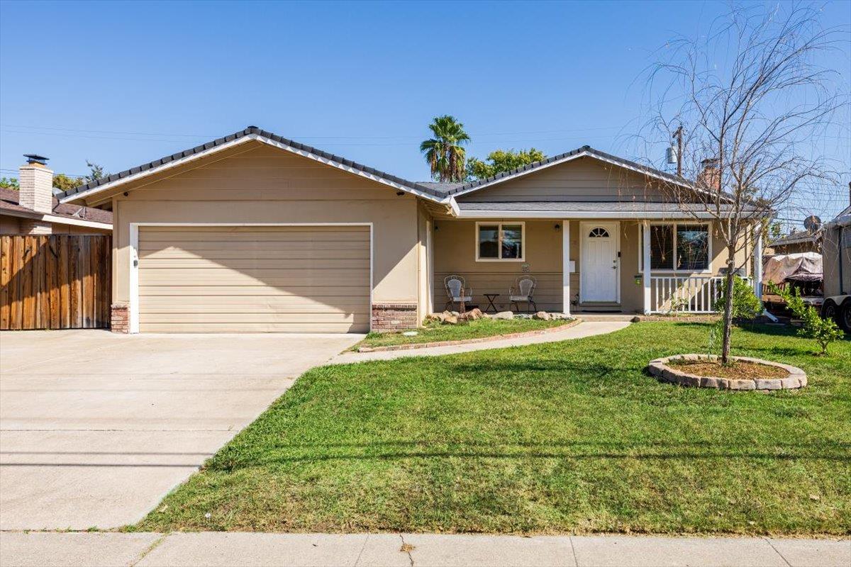 6906 Van Maren Lane