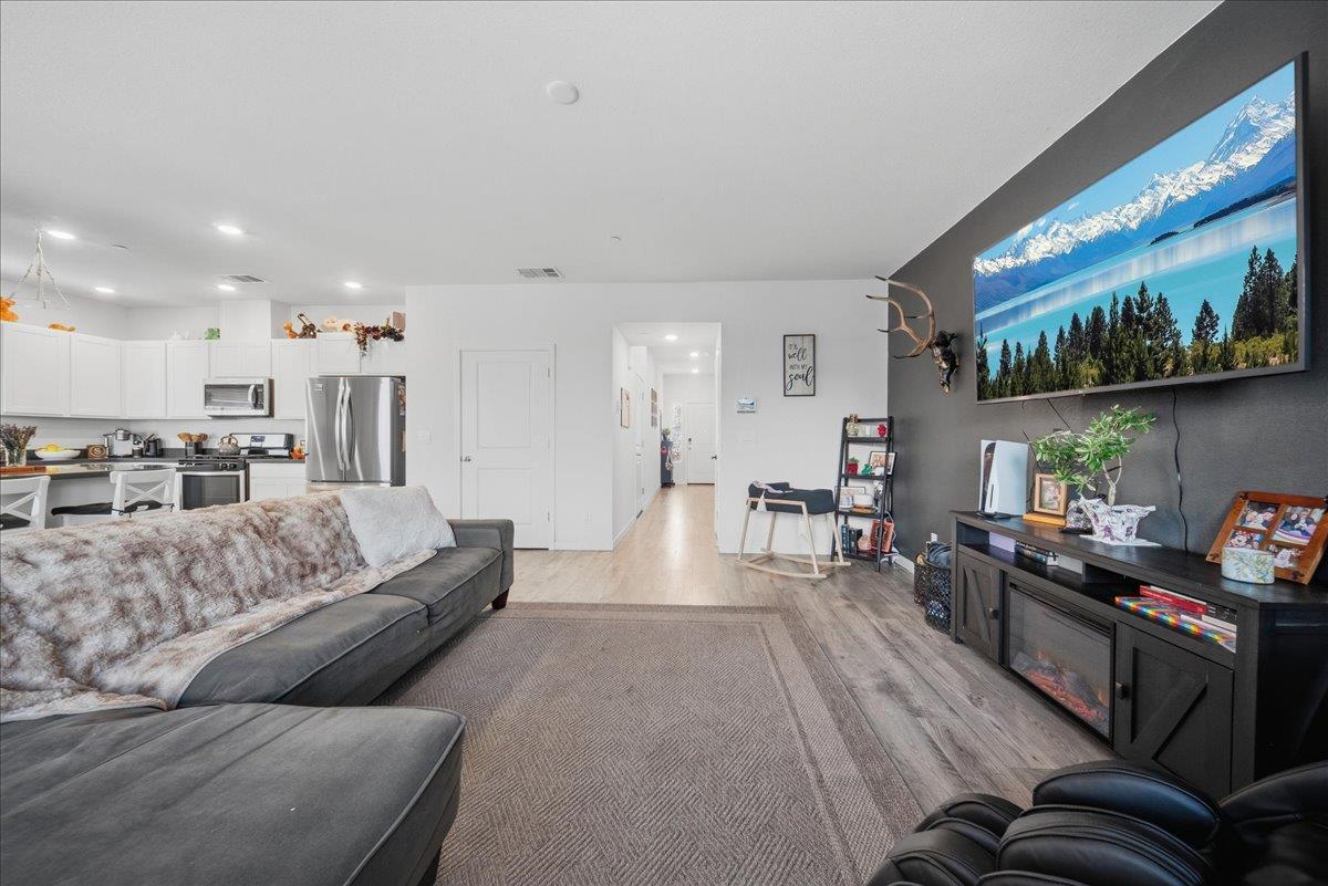 561234642_b551c748-9ff8-40f2-b4ab-e6b660895752.jpg