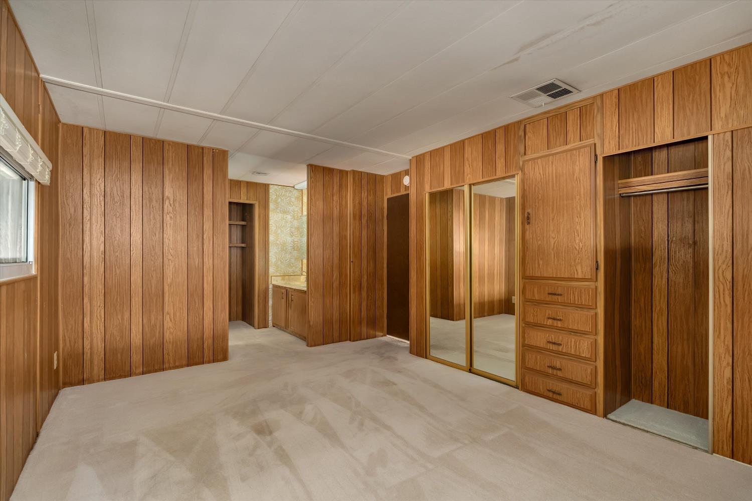 561234650_ecde4aa2-6b23-47e9-81a9-d6311e4c14b0.jpg