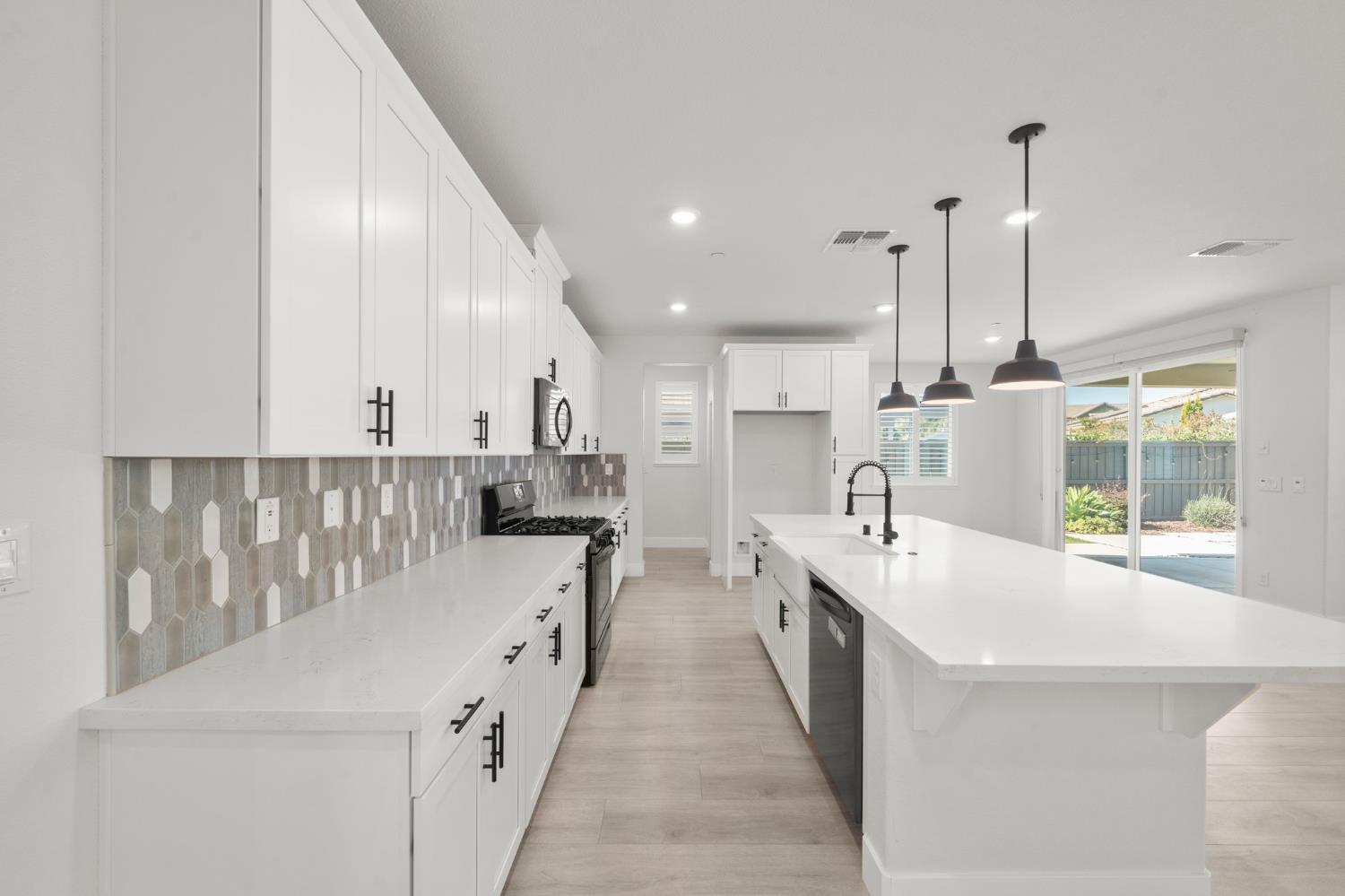 561235737_7ccdb45b-167e-4e67-ab79-23e1ab6d0ea6.jpg