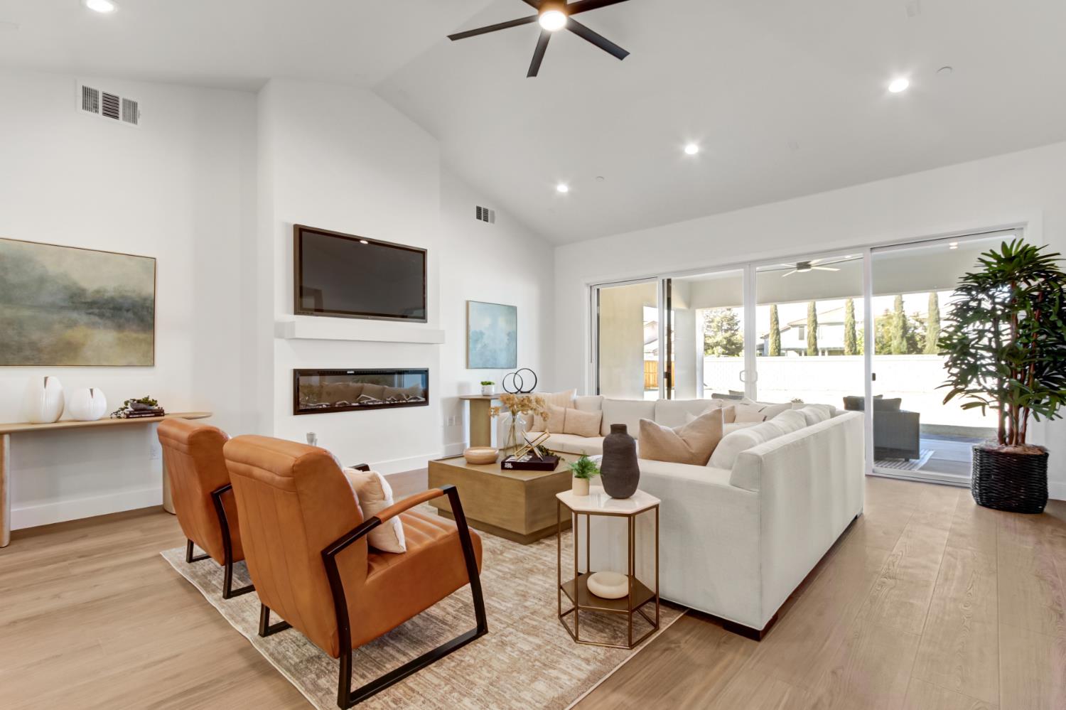 561235946_82537fbf-e631-49f8-8827-2b624a7b3a89.jpg