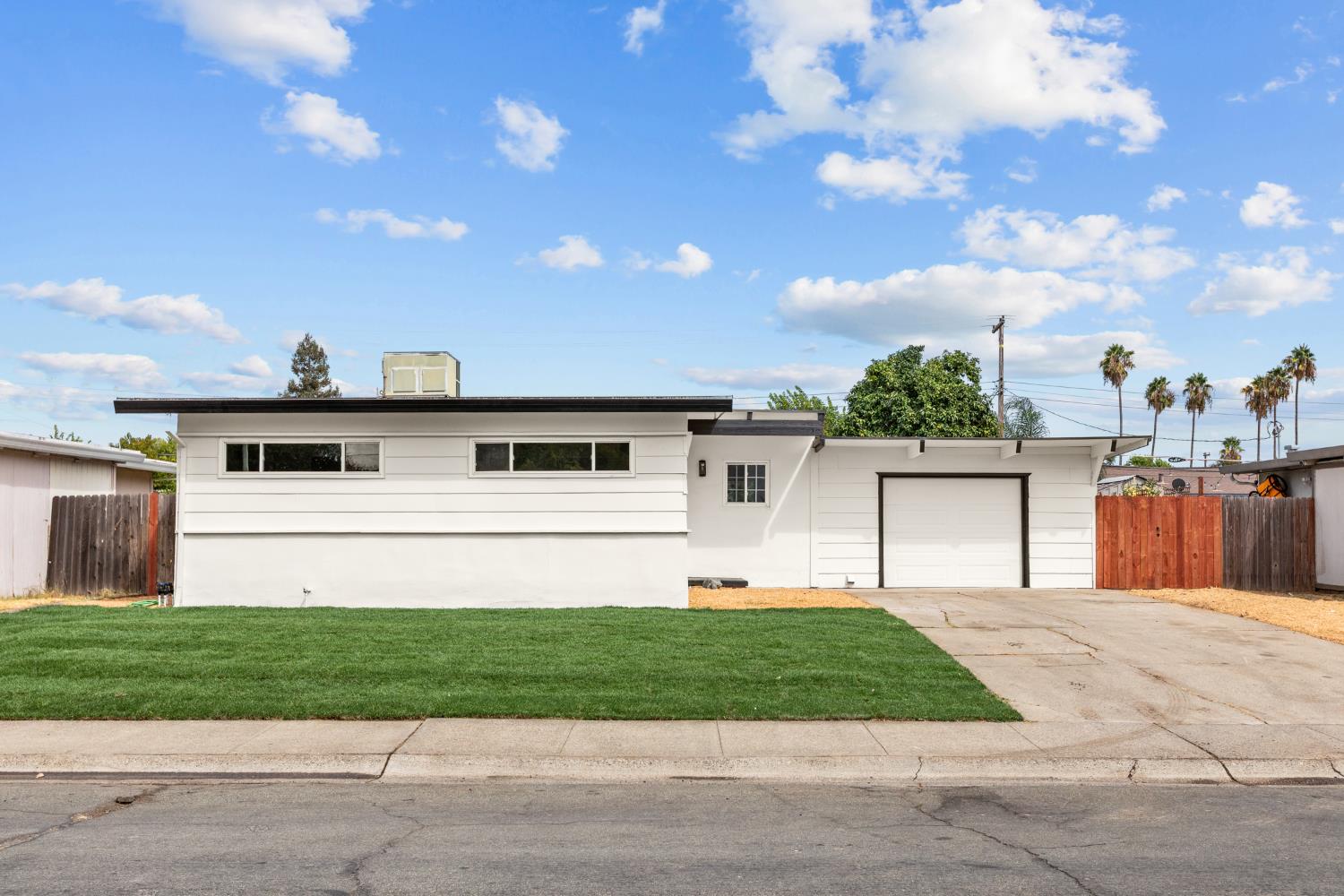 7633 23rd Street