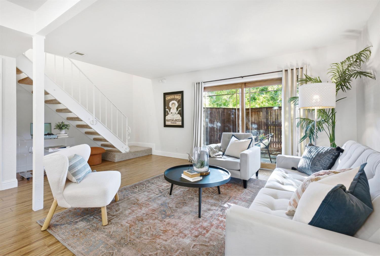 2017 Alta Loma St, Davis, CA 95616