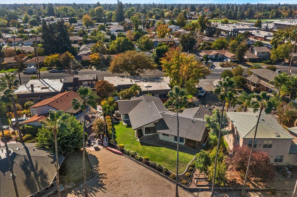 561237672_5dbb0776-8c89-4a92-8b97-35d1bd3c9ae5.jpg