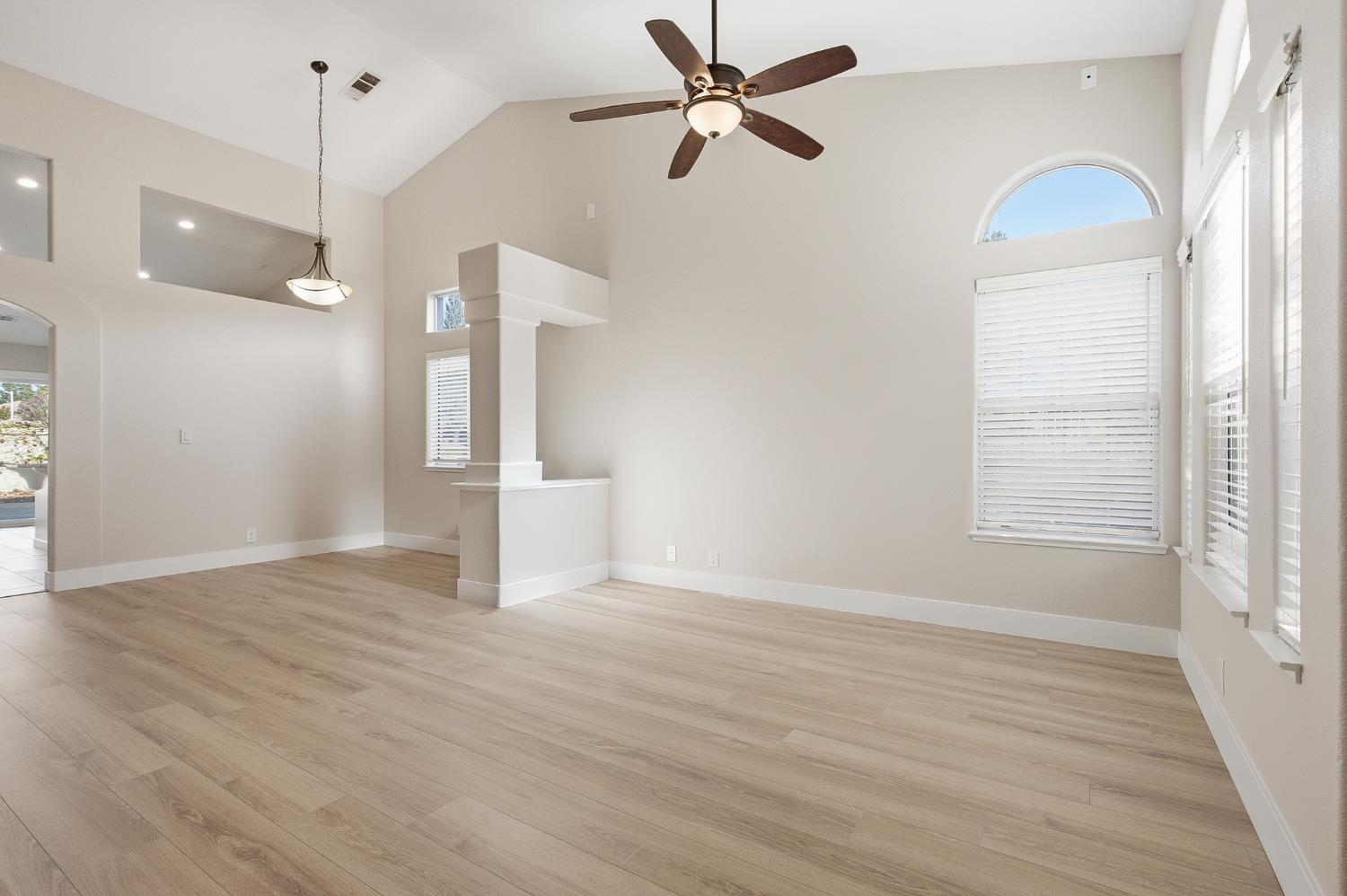 561237588_971dc6e1-72d9-412d-a546-7ea43e96adfa.jpg