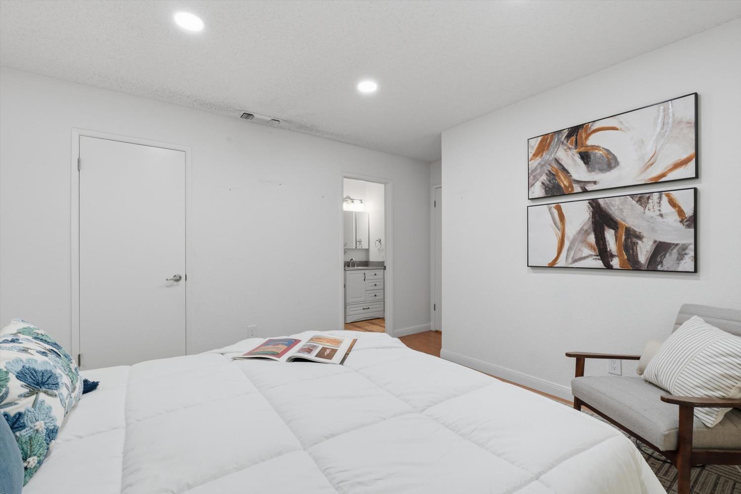 561238407_19cd30ce-a53e-417f-9332-1397e06117b3.jpg