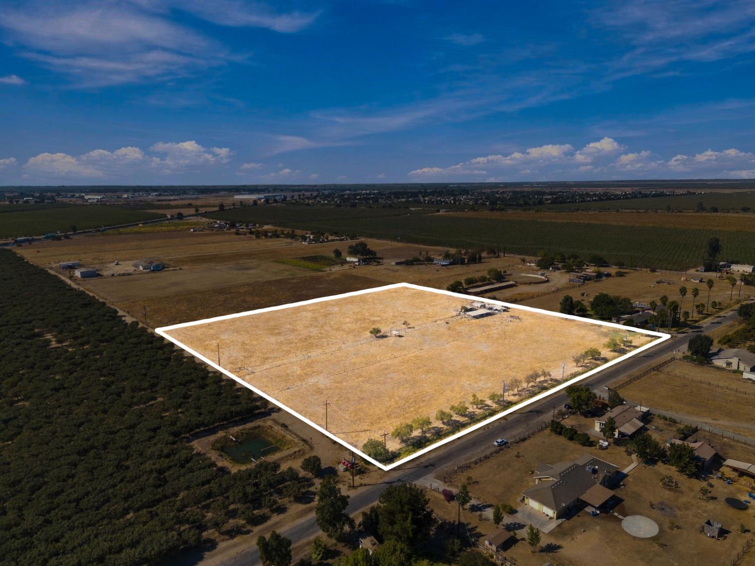 561238852_249a1c4d-0a6a-48bc-9bc7-a856db4392de.jpg
