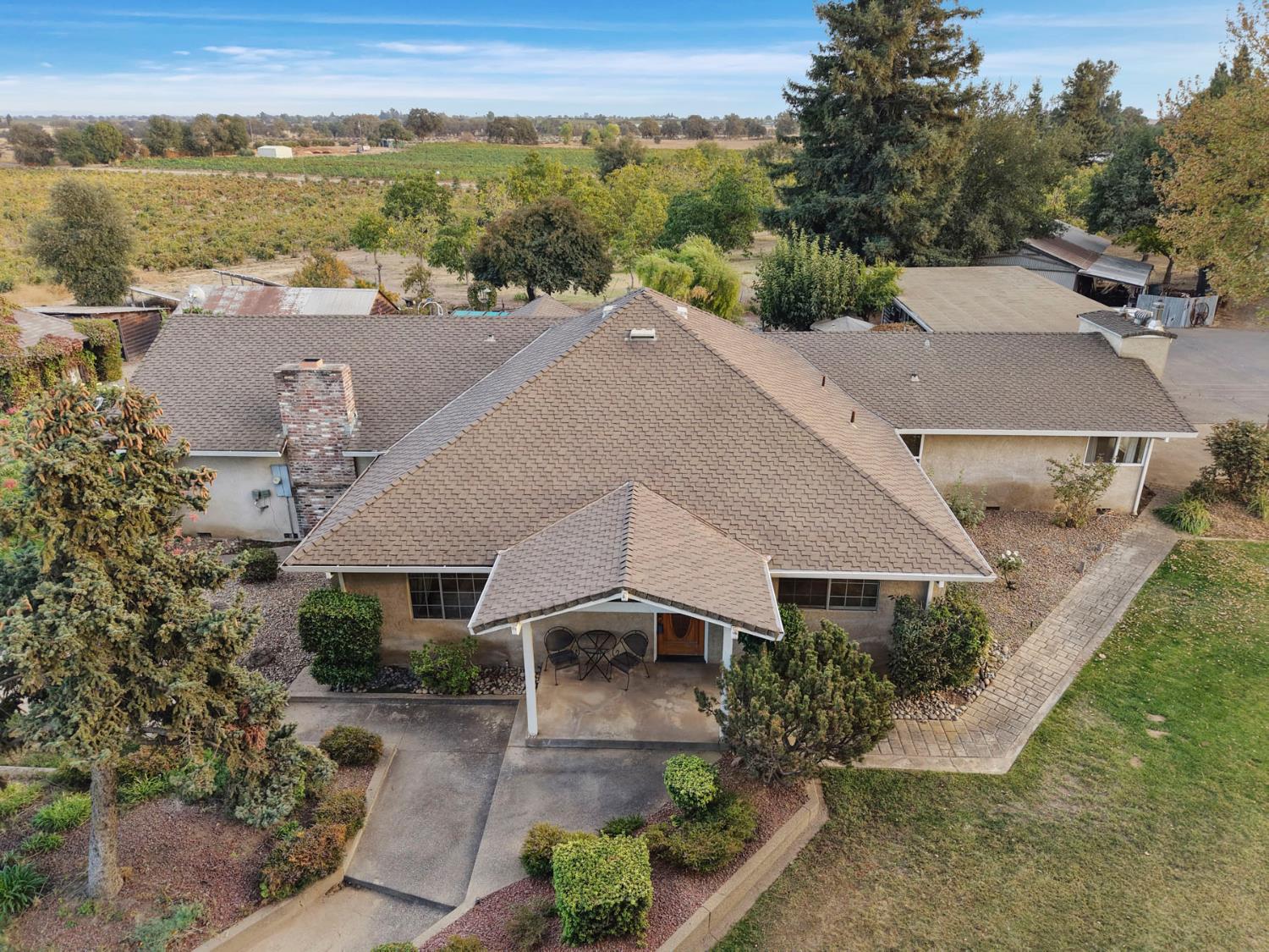 16580 E Highway 88