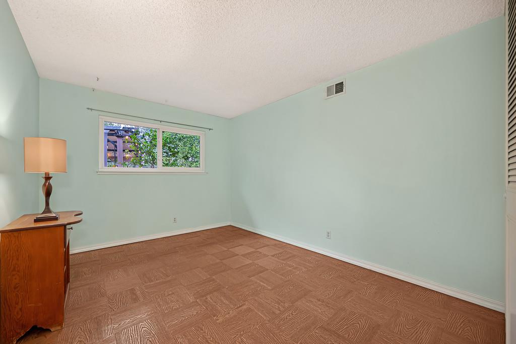 561241136_574c1ce4-2cb0-4acb-938c-b1003a70023c.jpg