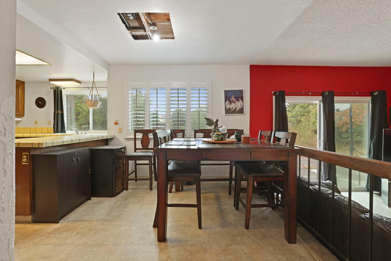 561191556_78257013-0538-4280-ab23-fe43b7f41004.jpg