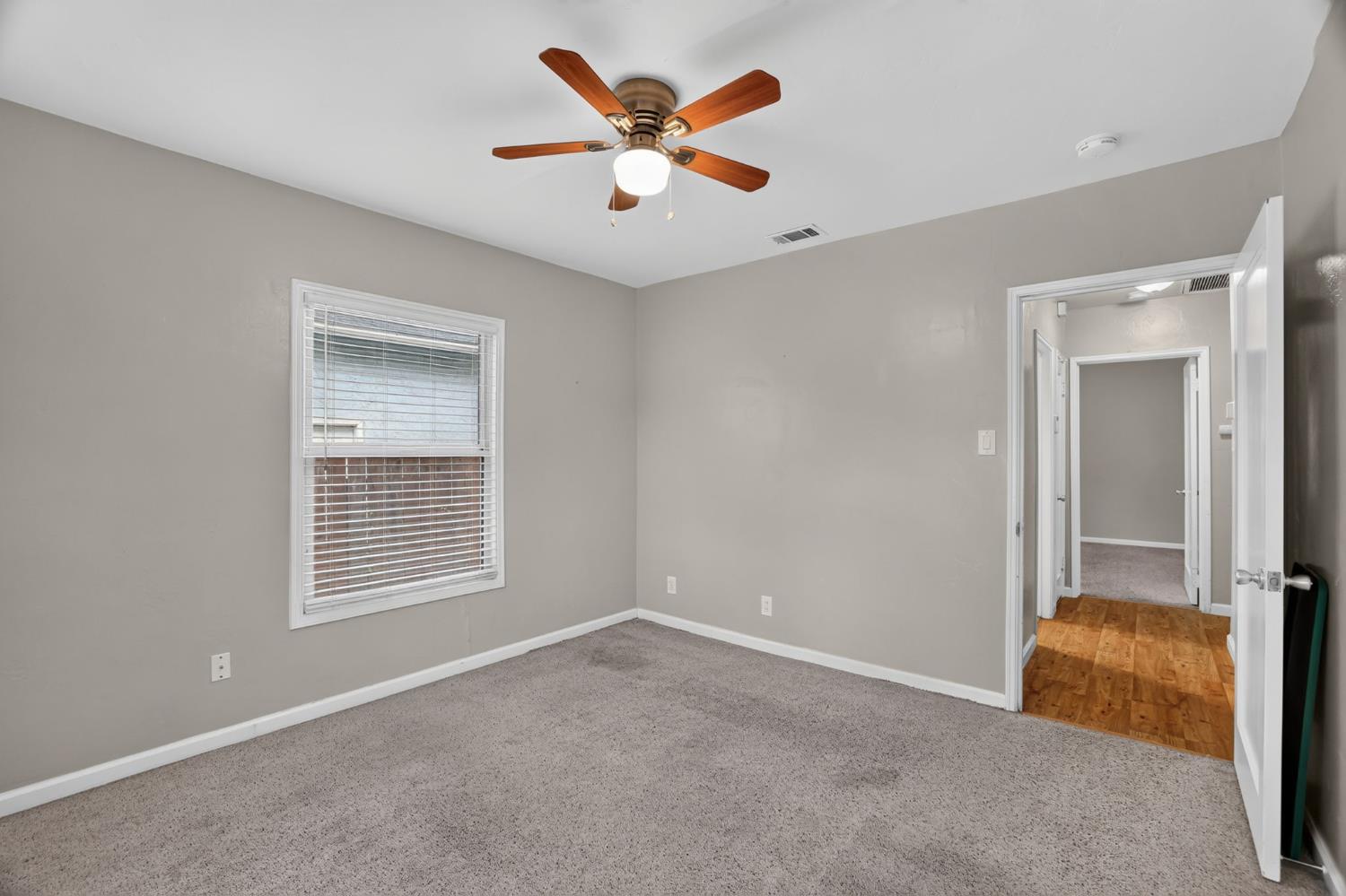 561236336_e0b73e64-32ca-4631-909b-0ea57140f1cc.jpg
