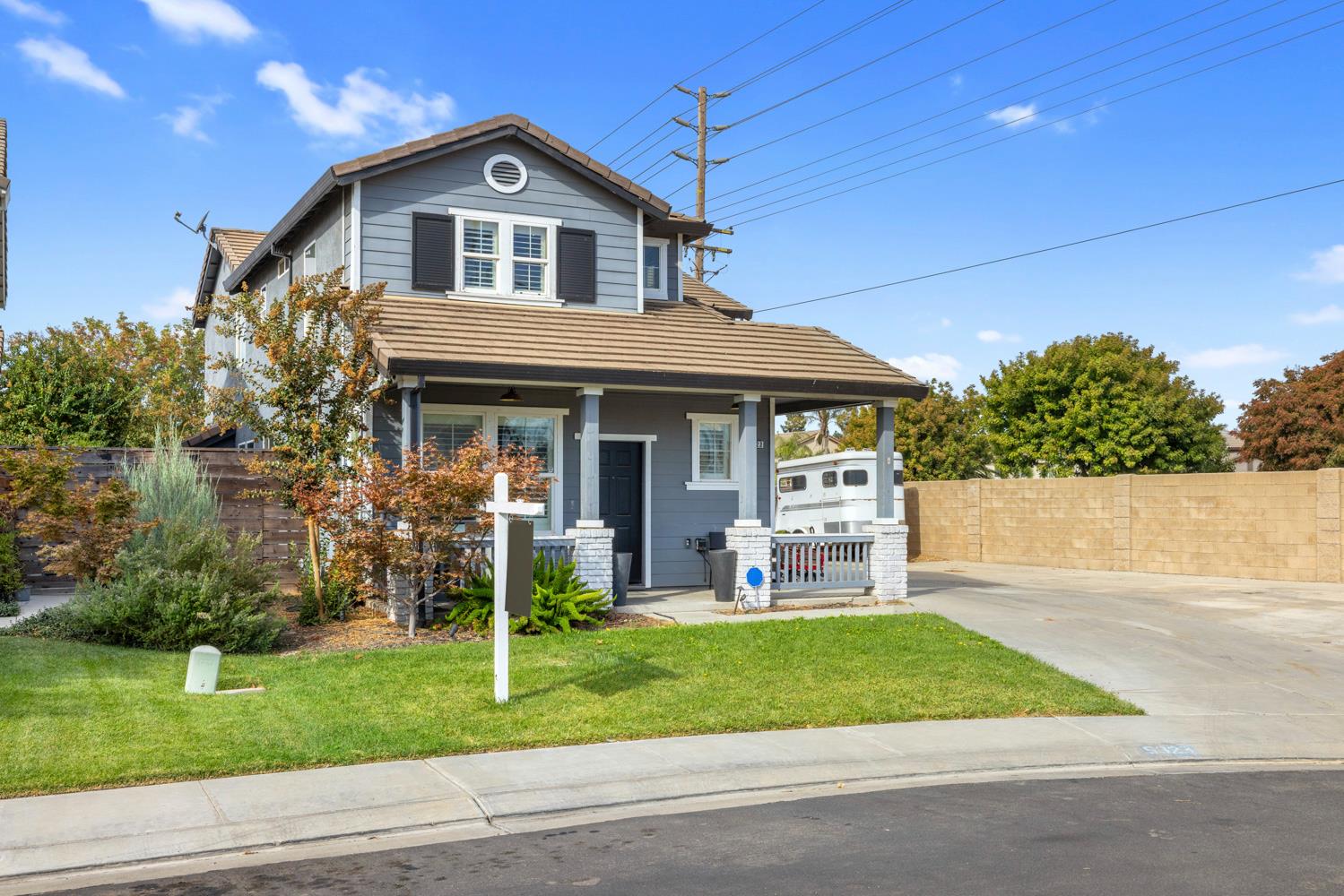 5323 St Elmo Court