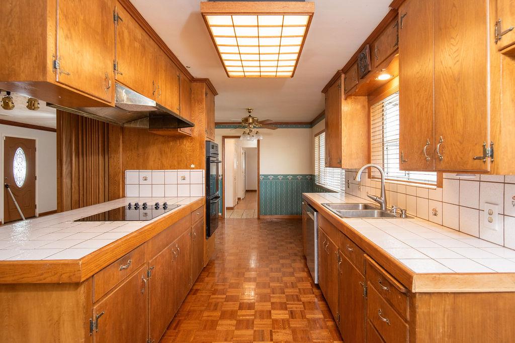 561242040_55e82f39-d1a7-4c90-9b60-f9f848531d34.jpg